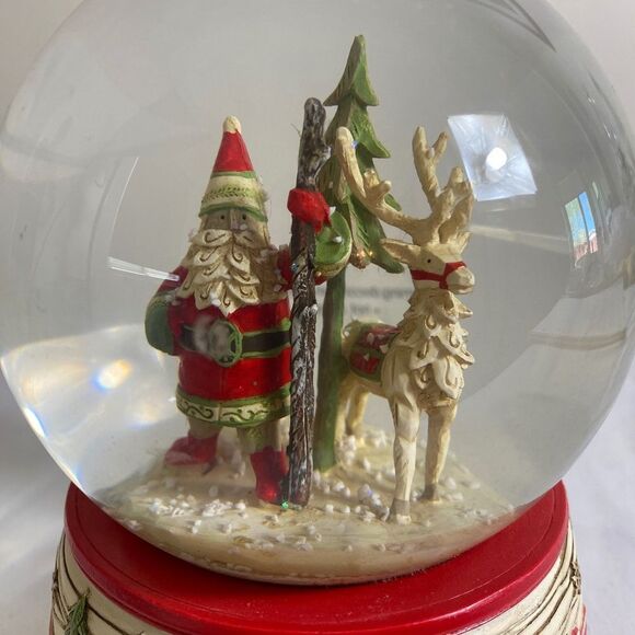 Chritmas Snow Globe w/ Santa and Reindeer Musical " Jingle bells " - Picture 1 of 10